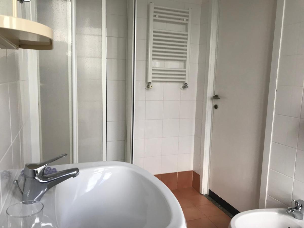 Casa Per Ferie Jpii Dom Polski Rom Exteriör bild