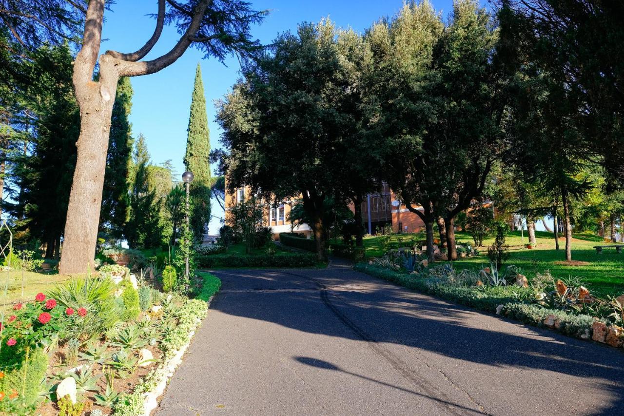 Casa Per Ferie Jpii Dom Polski Rom Exteriör bild
