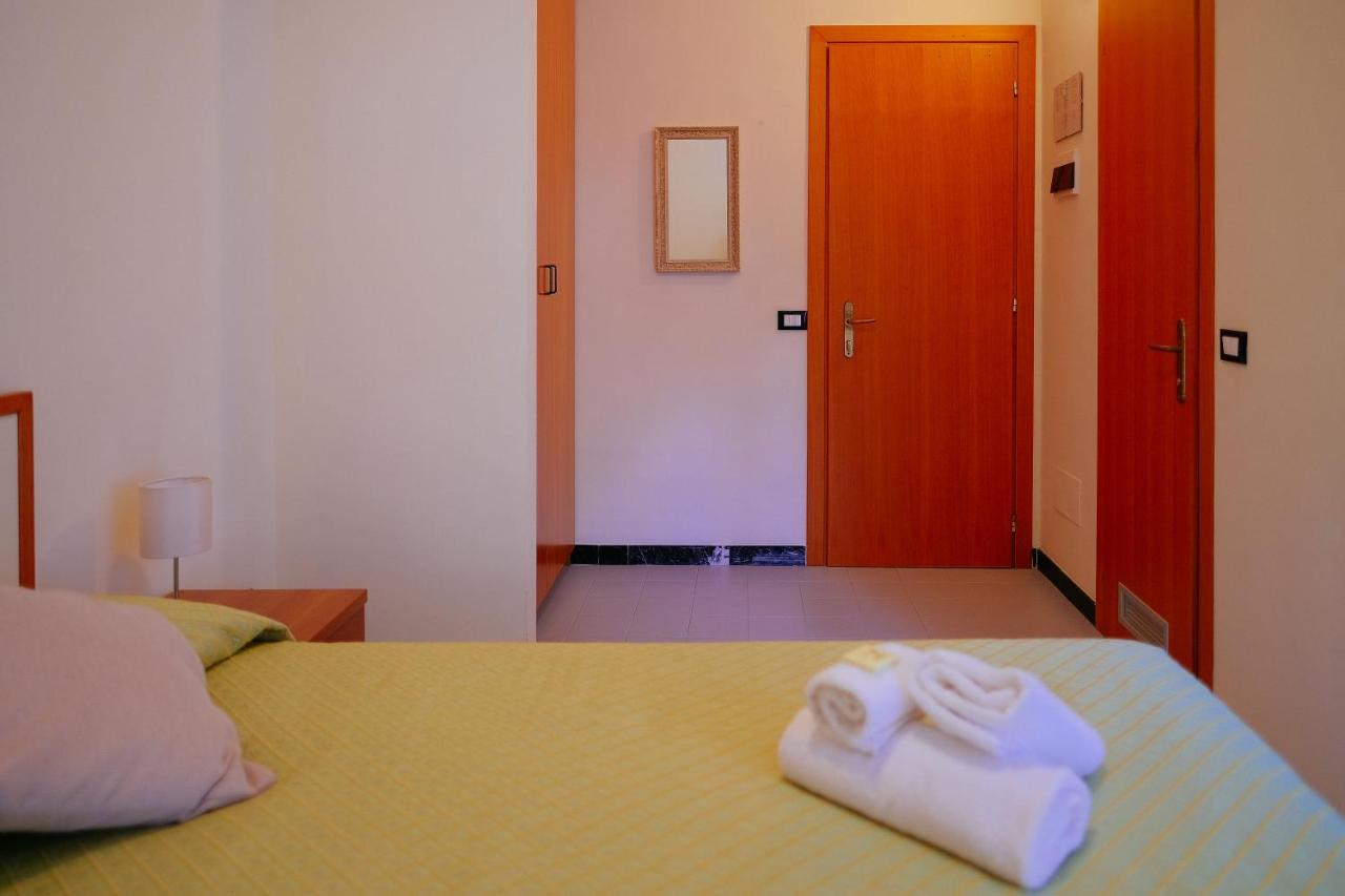Casa Per Ferie Jpii Dom Polski Rom Exteriör bild